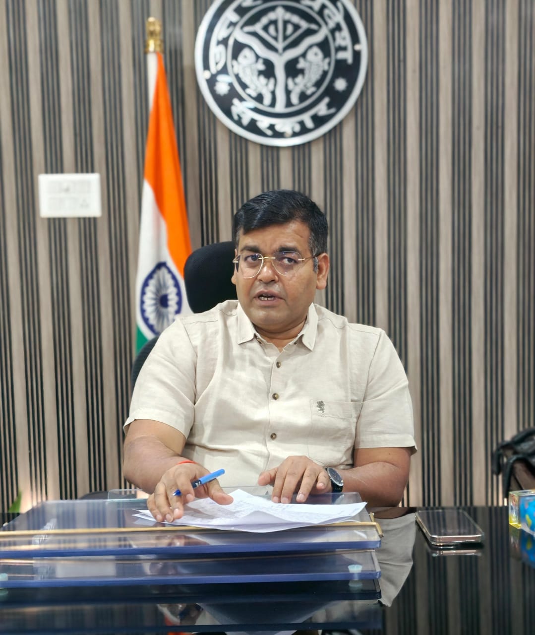 04 दिसंबर तक गणना प्रपत्रों को भरकर बीएलओ को करें वापस