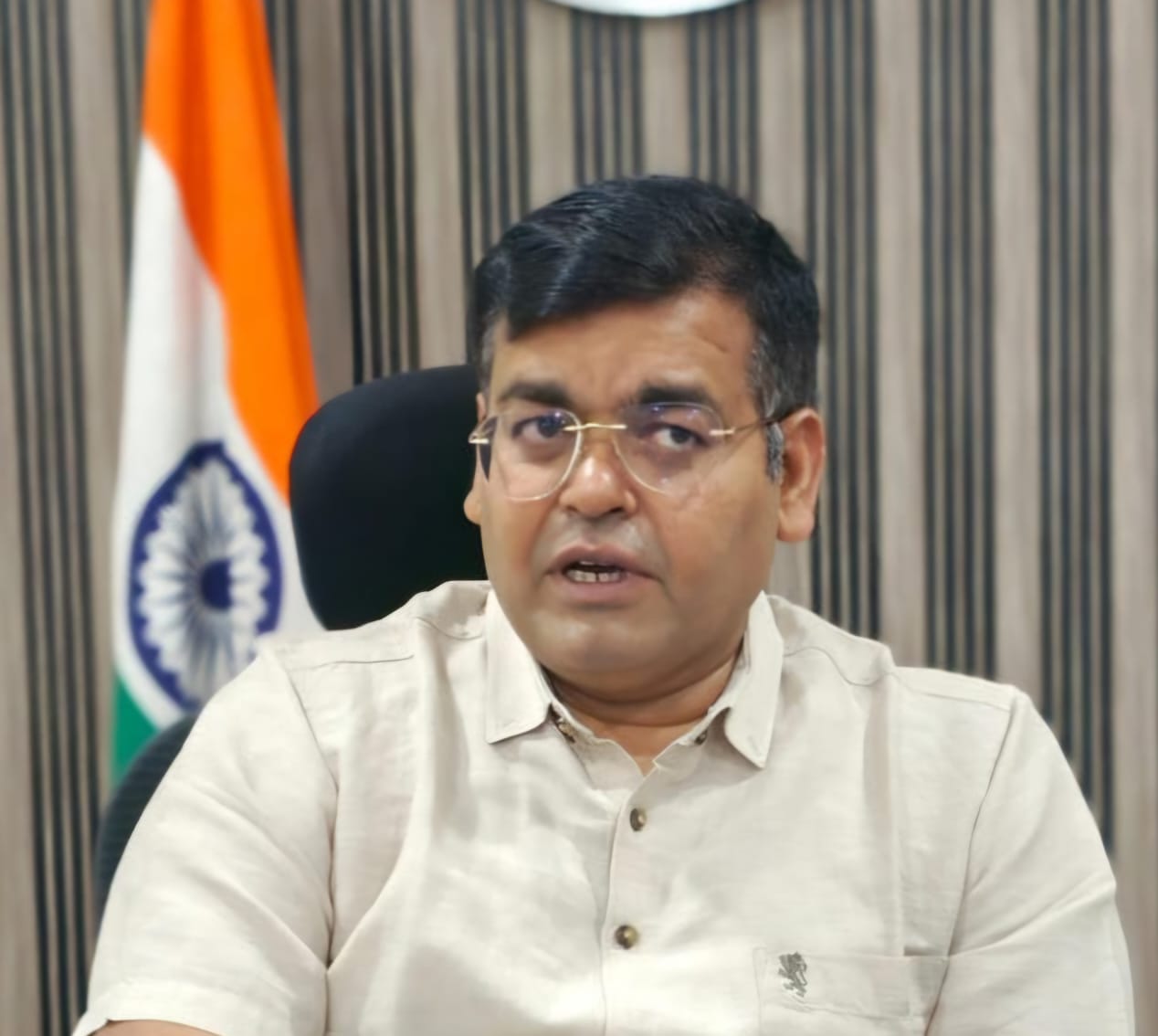 WhatsApp Image 2025-11-10 at 17.13.24