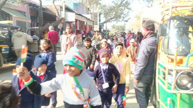 स्वीटी पब्लिक स्कूल व अकबरपुर-बड़ागांव में धूमधाम से मना गणतंत्र दिवस