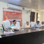 गांव में उद्योग लगाइए, आत्मनिर्भर बनिए: खादी ग्रामोद्योग बोर्ड ने दी योजनाओं की जानकारी
