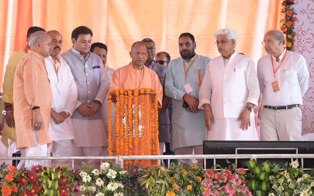 मा0 मुख्यमंत्री जी ने विधानसभा कोल, शहर व नगर निगम को दीं 462 करोड़ की सौगात