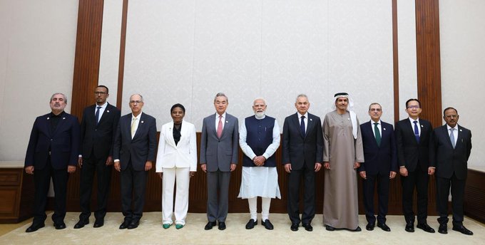 प्रधानमंत्री श्री नरेन्द्र मोदी ने ब्रिक्स देशों के राष्ट्रीय सुरक्षा सलाहकारों और वरिष्ठ सुरक्षा अधिकारियों से मुलाकात की