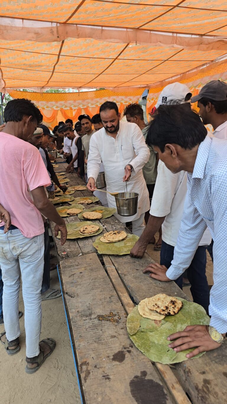 शहादत हमेशा हमें ये अहसान कराती है कि हमें हक़ के रास्ते पर चलना है: पूर्व महापौर प्रत्याशी सलमान शाहिद